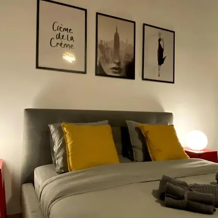 Apartment Mosh Studio Bucharest
